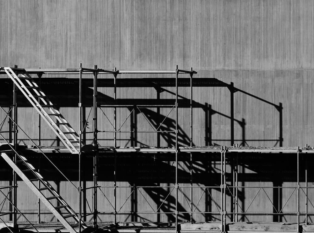 Exploring the Versatility of Frame Type Scaffolding in Construction
